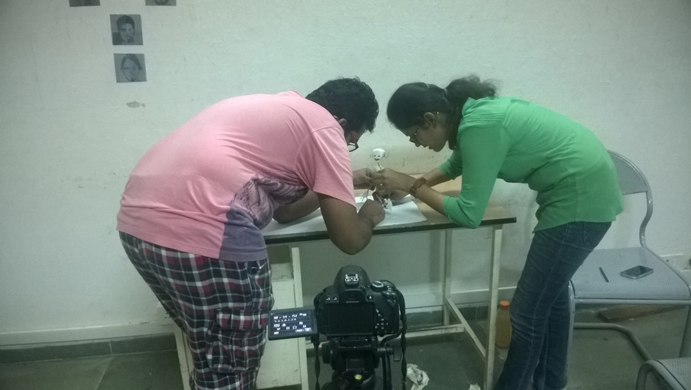 Students build wireframe armatures and shoot action tests.