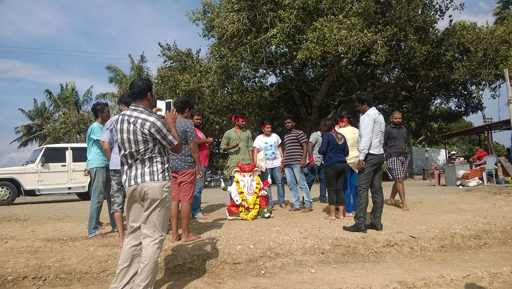 And finally .. the visarjan at the Ukkadam lake